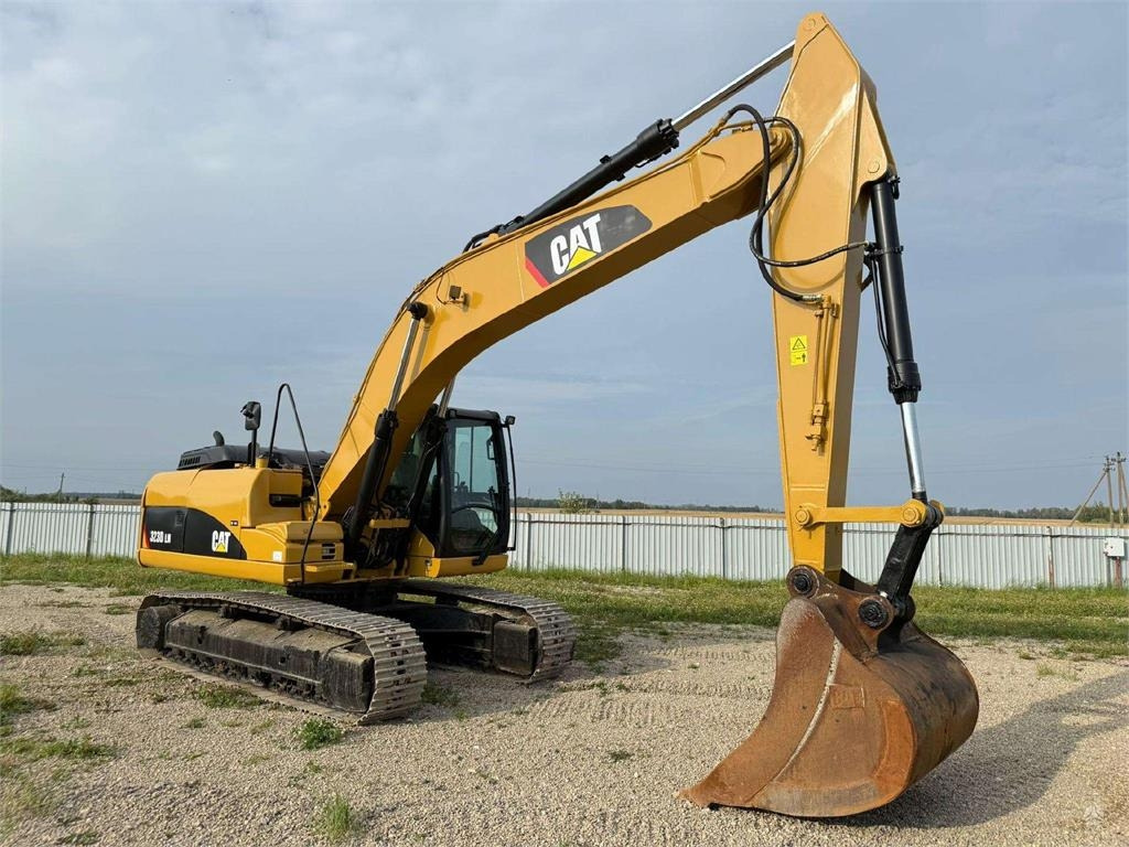 Pásové rýpadlo CAT 323 D: obrázok 6