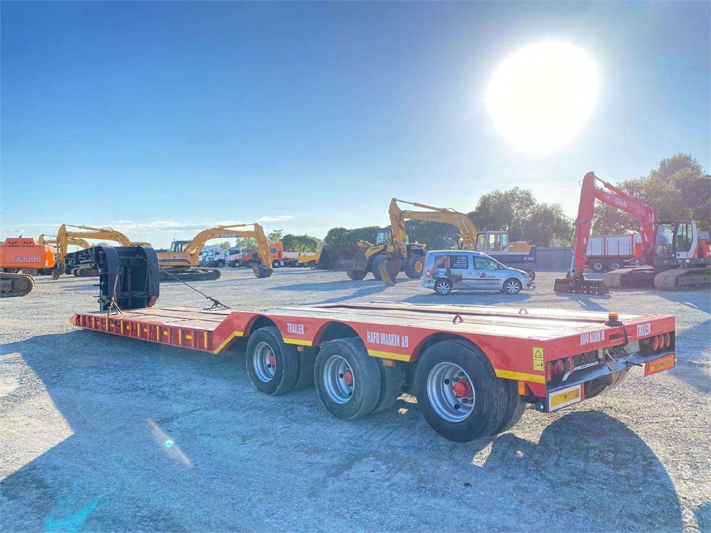 Hako Gooseneck lowbed , axle lift - Náves: obrázok 5 Hako Gooseneck lowbed , axle lift - Náves: obrázok 5