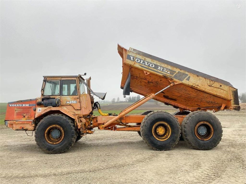 Volvo A25C , Nr.1 - Ťahačový kĺbový damper: obrázok 5 Volvo A25C , Nr.1 - Ťahačový kĺbový damper: obrázok 5
