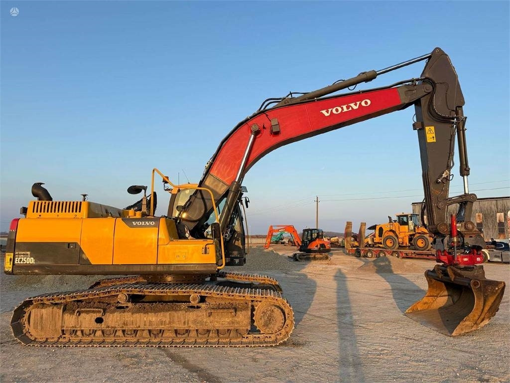 Volvo EC 250 DL 3D GPS + ROTOTILT - Pásové rýpadlo: obrázok 5 Volvo EC 250 DL 3D GPS + ROTOTILT - Pásové rýpadlo: obrázok 5