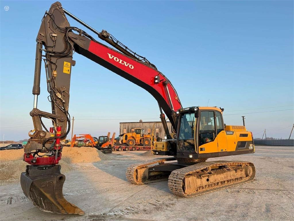 Volvo EC 250 DL 3D GPS + ROTOTILT - Pásové rýpadlo: obrázok 3 Volvo EC 250 DL 3D GPS + ROTOTILT - Pásové rýpadlo: obrázok 3