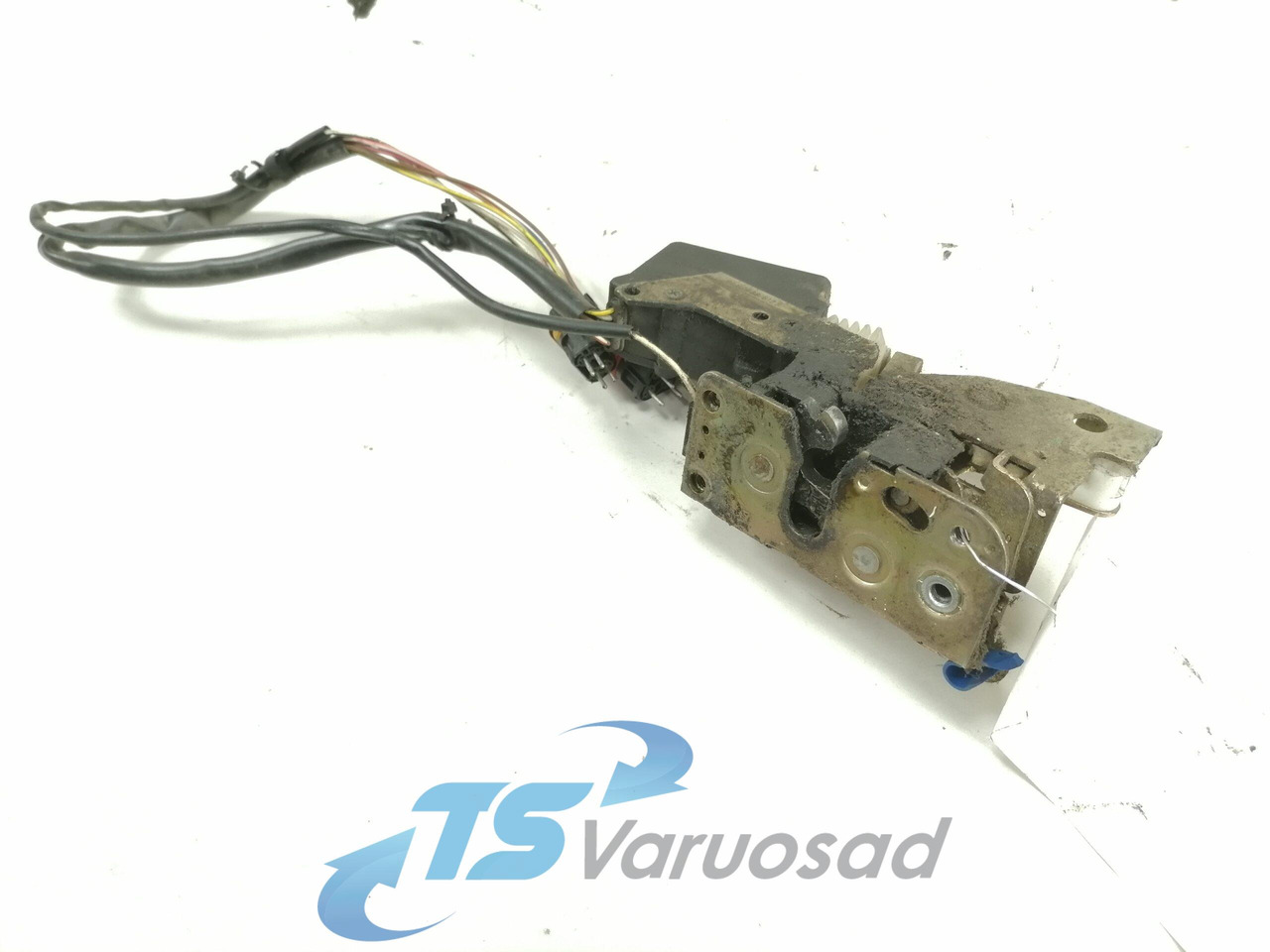 MAN Door lock 81626806122 - Dvere a diely pre Nákladné auto: obrázok 1 MAN Door lock 81626806122 - Dvere a diely pre Nákladné auto: obrázok 1