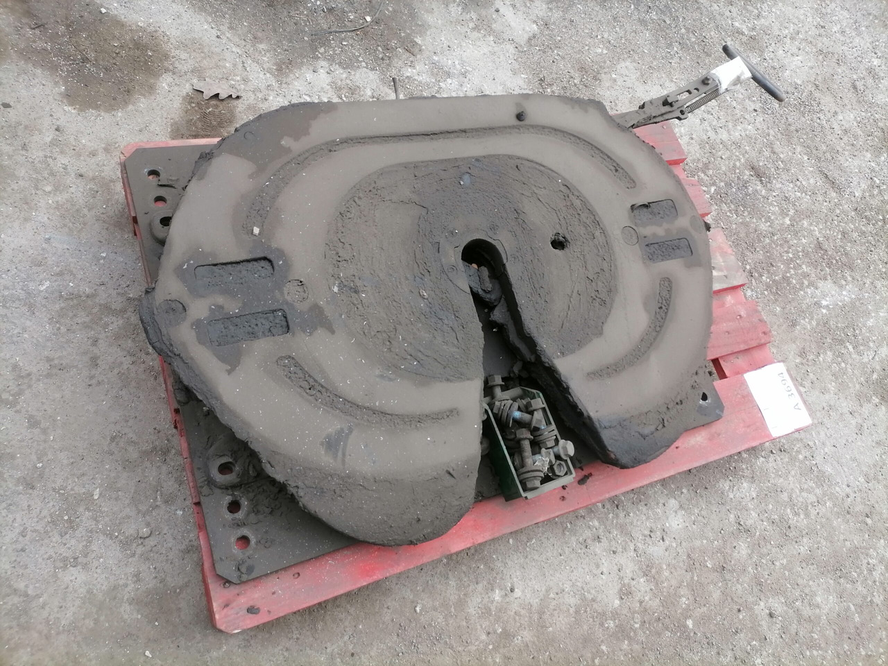 MAN Fifht wheel 81427106217 - Točnica pre Nákladné auto: obrázok 2 MAN Fifht wheel 81427106217 - Točnica pre Nákladné auto: obrázok 2
