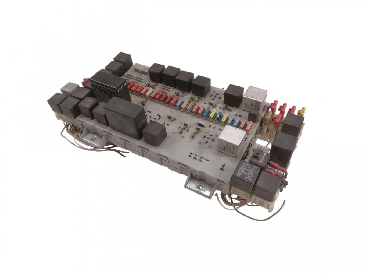 MAN Kaitsmepaneel 81254446060 - Poistka pre Nákladné auto: obrázok 1 MAN Kaitsmepaneel 81254446060 - Poistka pre Nákladné auto: obrázok 1