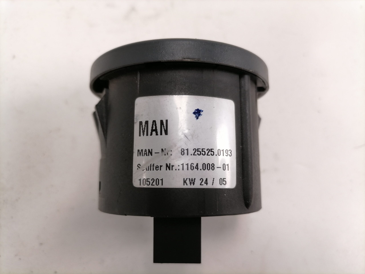 MAN Lüliti, esituled 81255250193 - Kabína pre Nákladné auto: obrázok 2 MAN Lüliti, esituled 81255250193 - Kabína pre Nákladné auto: obrázok 2