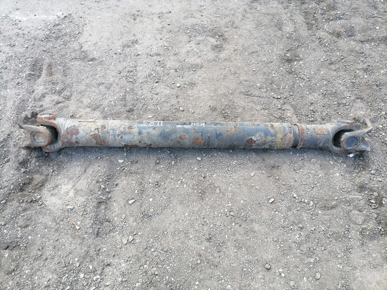 MAN Propeller shaft 81393256152 - Kardan pre Nákladné auto: obrázok 2 MAN Propeller shaft 81393256152 - Kardan pre Nákladné auto: obrázok 2