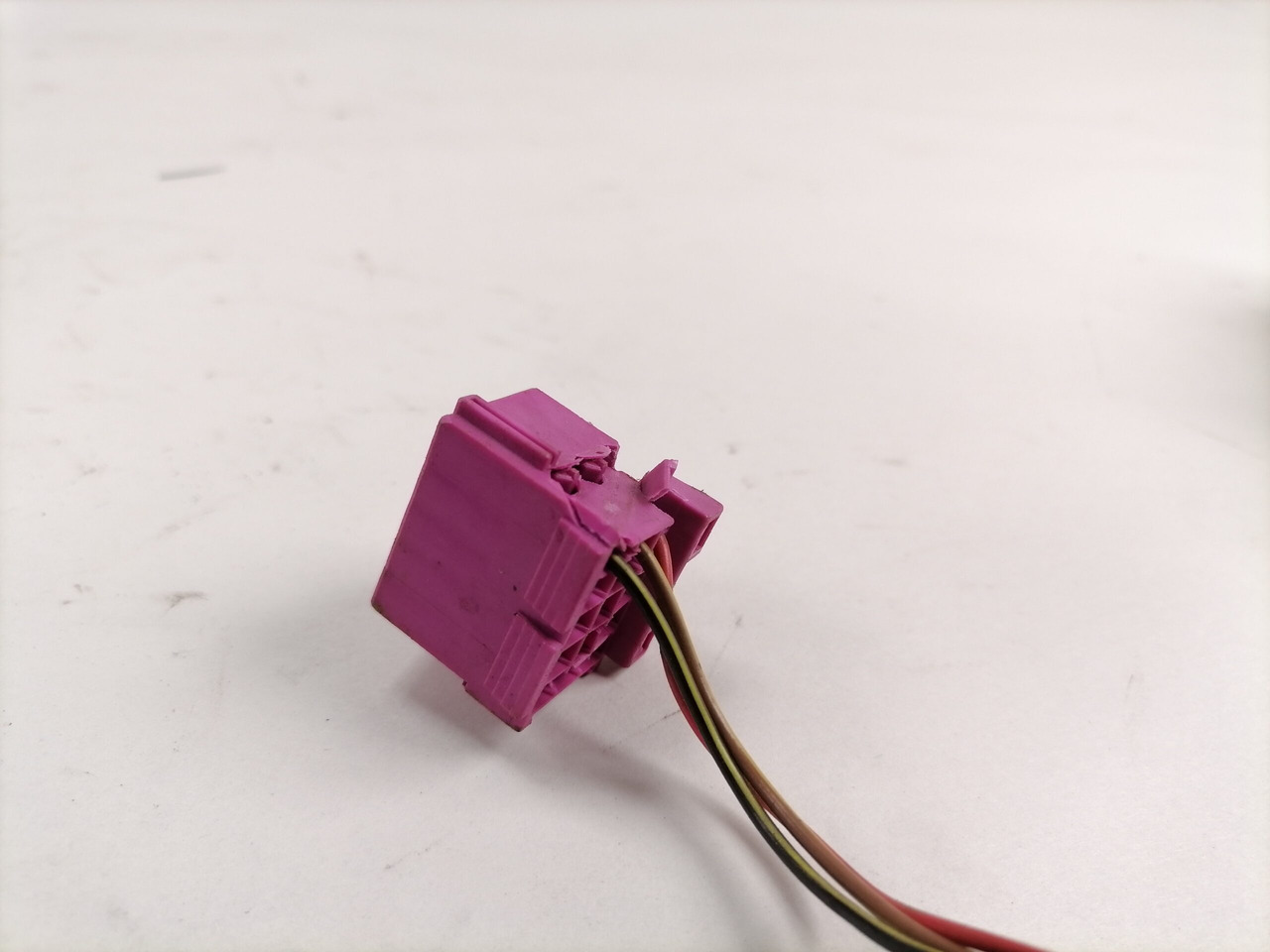 MB Switch, exhaust brake A0075457524 - Elektrický systém pre Nákladné auto: obrázok 3 MB Switch, exhaust brake A0075457524 - Elektrický systém pre Nákladné auto: obrázok 3