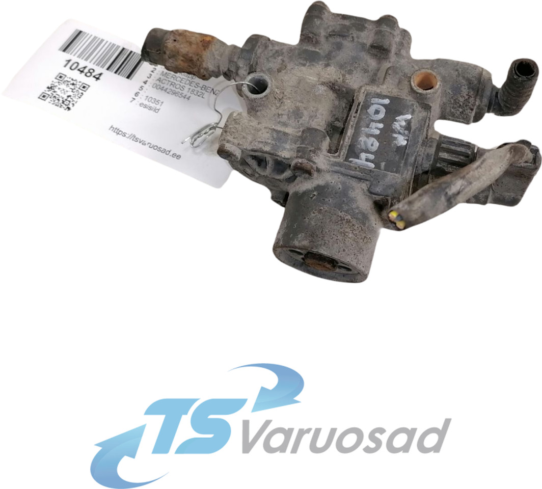 Mercedes-Benz ABS brake valve 0044296544 - Brzdový ventil pre Nákladné auto: obrázok 1 Mercedes-Benz ABS brake valve 0044296544 - Brzdový ventil pre Nákladné auto: obrázok 1
