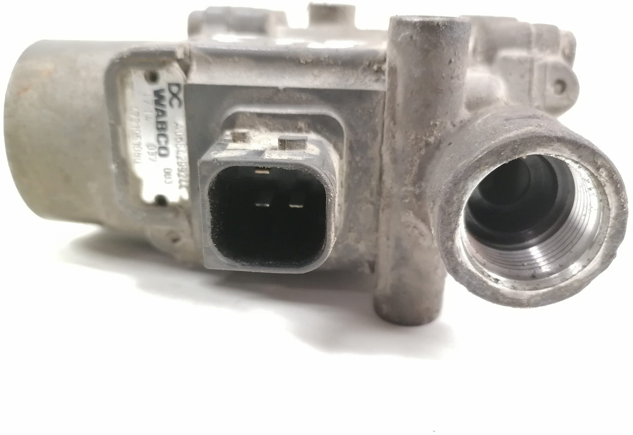 Mercedes-Benz ABS brake valve A0054299244 - Brzdový ventil pre Nákladné auto: obrázok 2 Mercedes-Benz ABS brake valve A0054299244 - Brzdový ventil pre Nákladné auto: obrázok 2