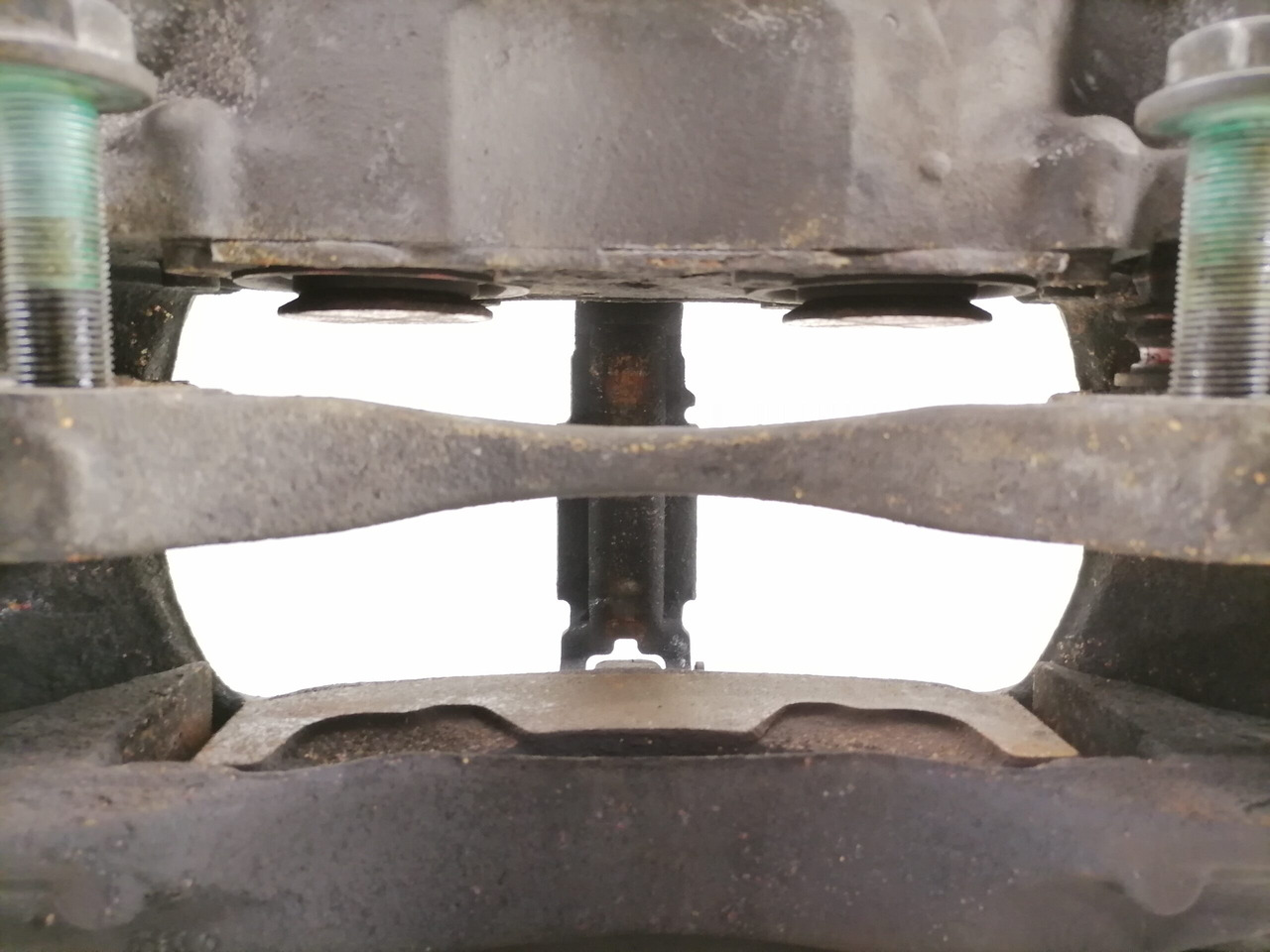 Mercedes-Benz Brake caliper A9604200601 - Diely bŕzd pre Nákladné auto: obrázok 2 Mercedes-Benz Brake caliper A9604200601 - Diely bŕzd pre Nákladné auto: obrázok 2