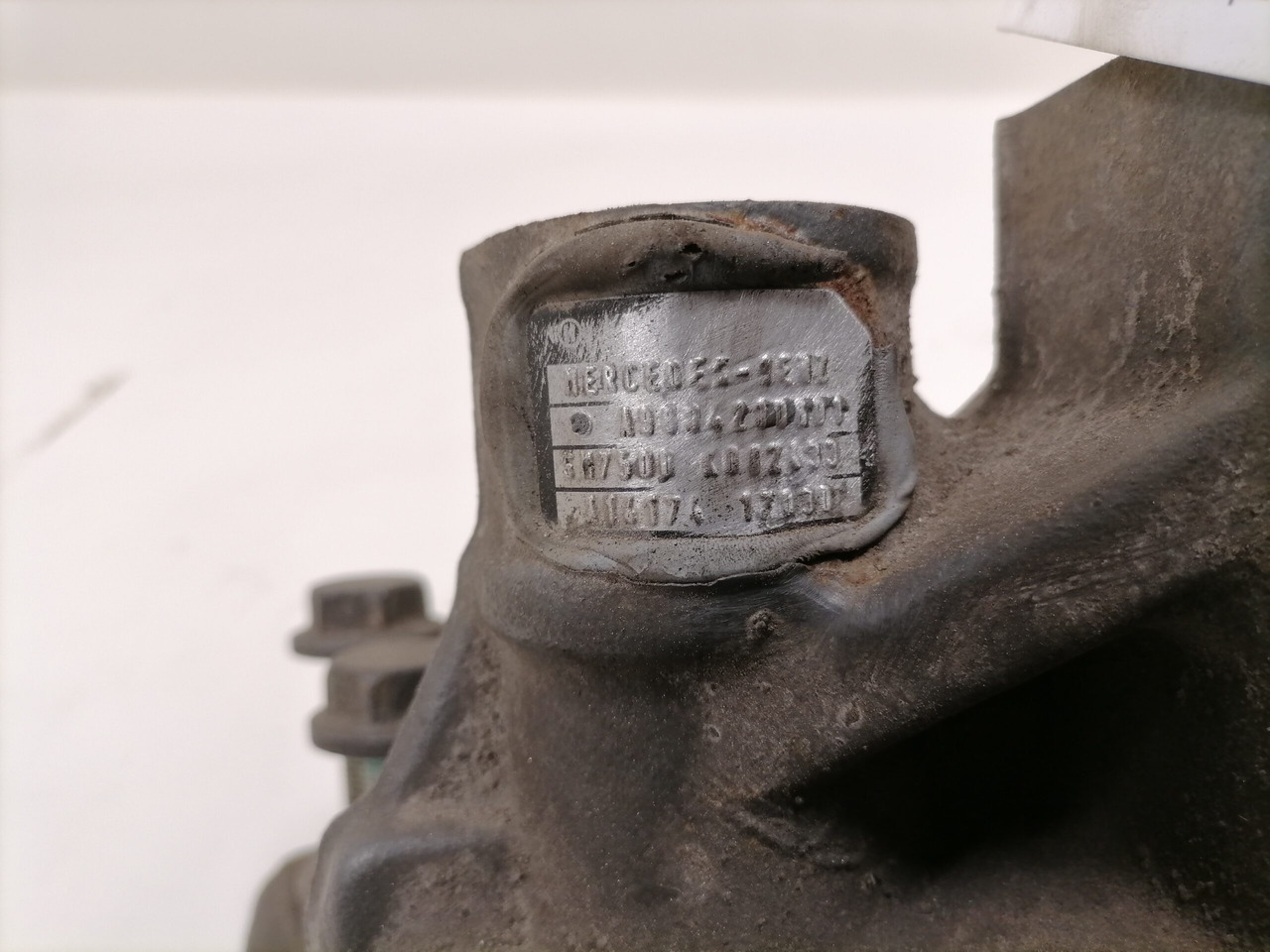 Mercedes-Benz Brake caliper A9604200601 - Diely bŕzd pre Nákladné auto: obrázok 5 Mercedes-Benz Brake caliper A9604200601 - Diely bŕzd pre Nákladné auto: obrázok 5