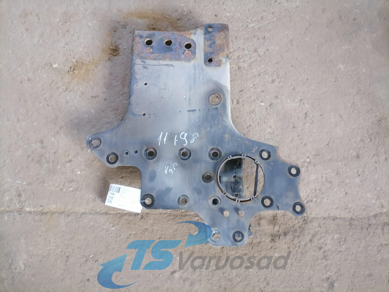 Mercedes-Benz Front bumper carrier A9303100090 - Nárazník pre Nákladné auto: obrázok 2 Mercedes-Benz Front bumper carrier A9303100090 - Nárazník pre Nákladné auto: obrázok 2