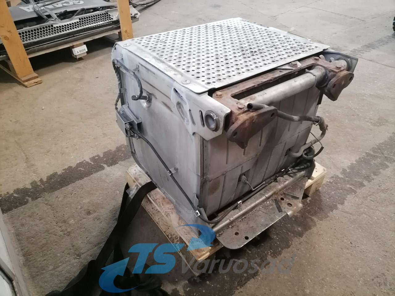 Mercedes-Benz Muffler A0034900314 - Tlumič výfuku pre Nákladné auto: obrázok 3 Mercedes-Benz Muffler A0034900314 - Tlumič výfuku pre Nákladné auto: obrázok 3