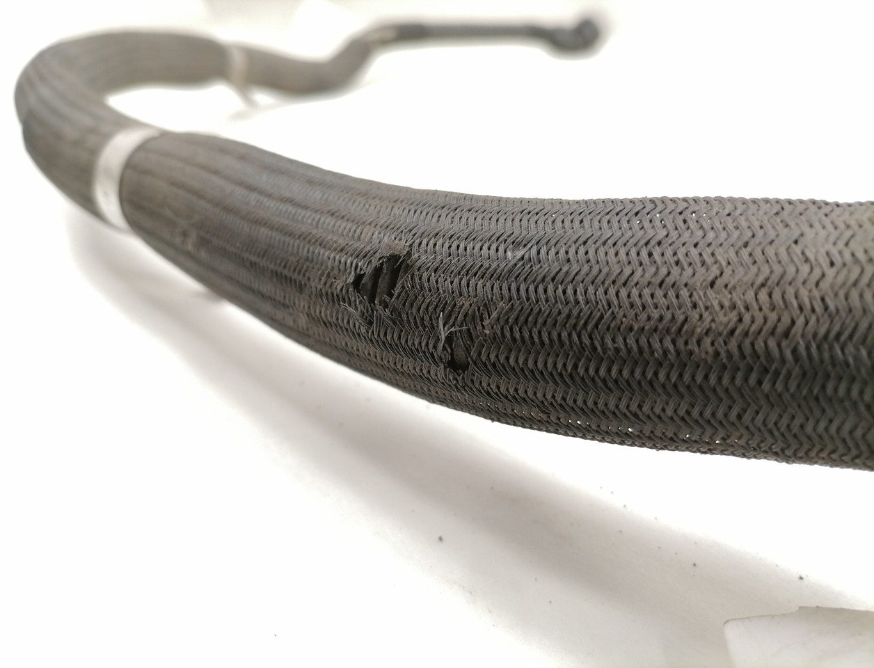 Mercedes-Benz Oil pipe A9605284009 - Motor a diely pre Nákladné auto: obrázok 4 Mercedes-Benz Oil pipe A9605284009 - Motor a diely pre Nákladné auto: obrázok 4