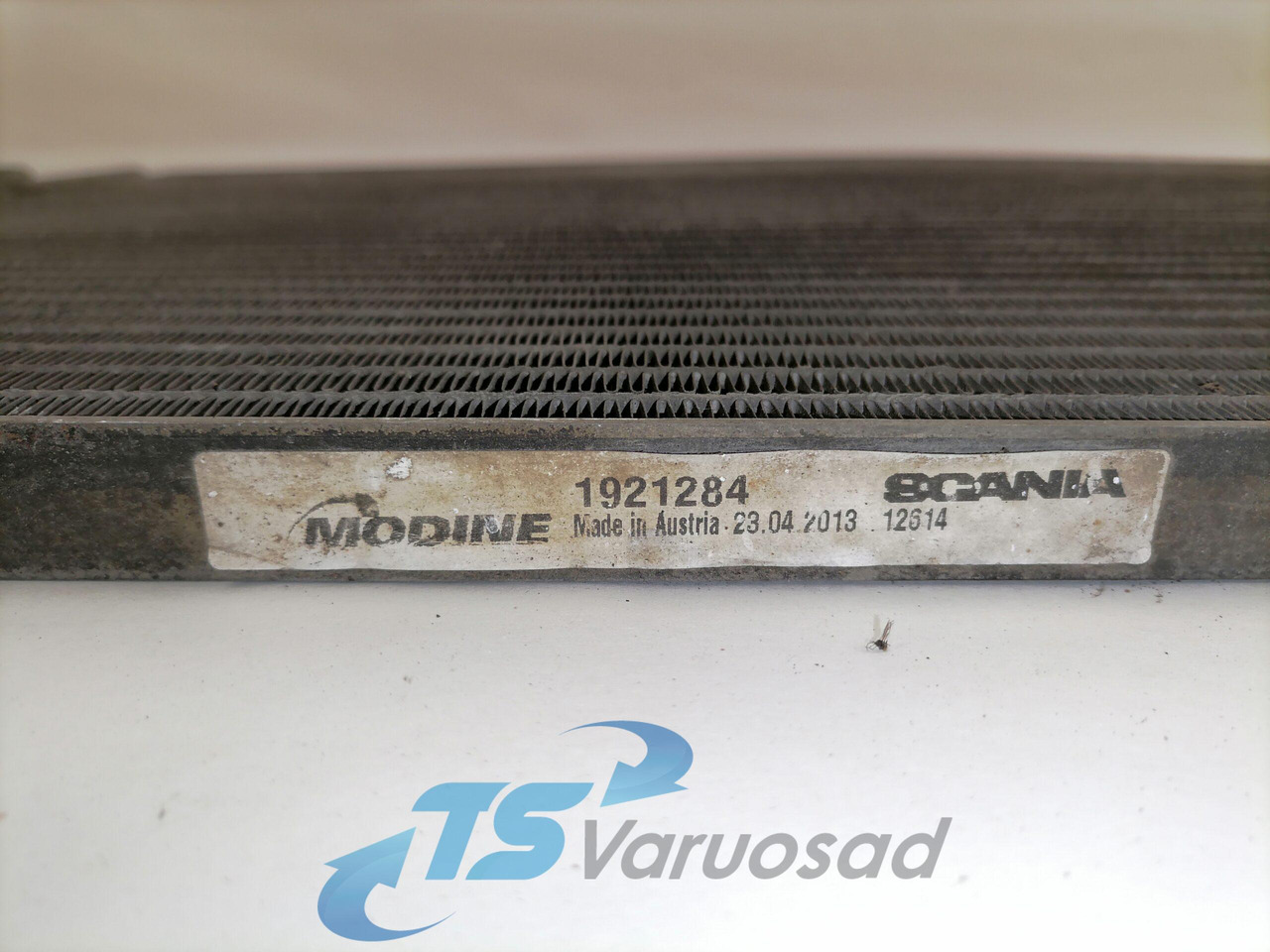 Scania A/C radiator 1921284 - Kúrenie/ Vetranie pre Nákladné auto: obrázok 3 Scania A/C radiator 1921284 - Kúrenie/ Vetranie pre Nákladné auto: obrázok 3