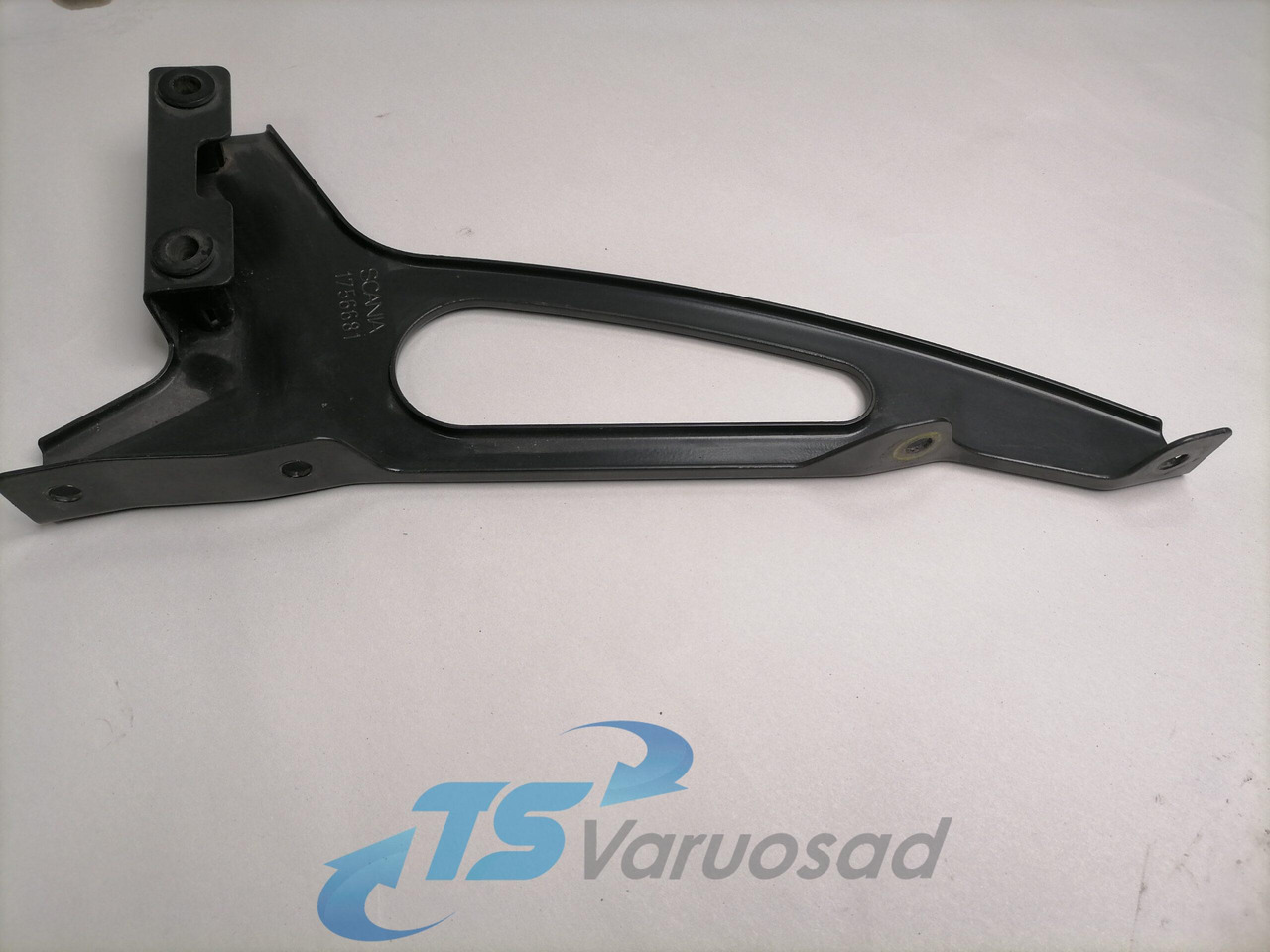 Scania Air deflector bracket 1756681 - Univerzálny diel pre Nákladné auto: obrázok 3 Scania Air deflector bracket 1756681 - Univerzálny diel pre Nákladné auto: obrázok 3