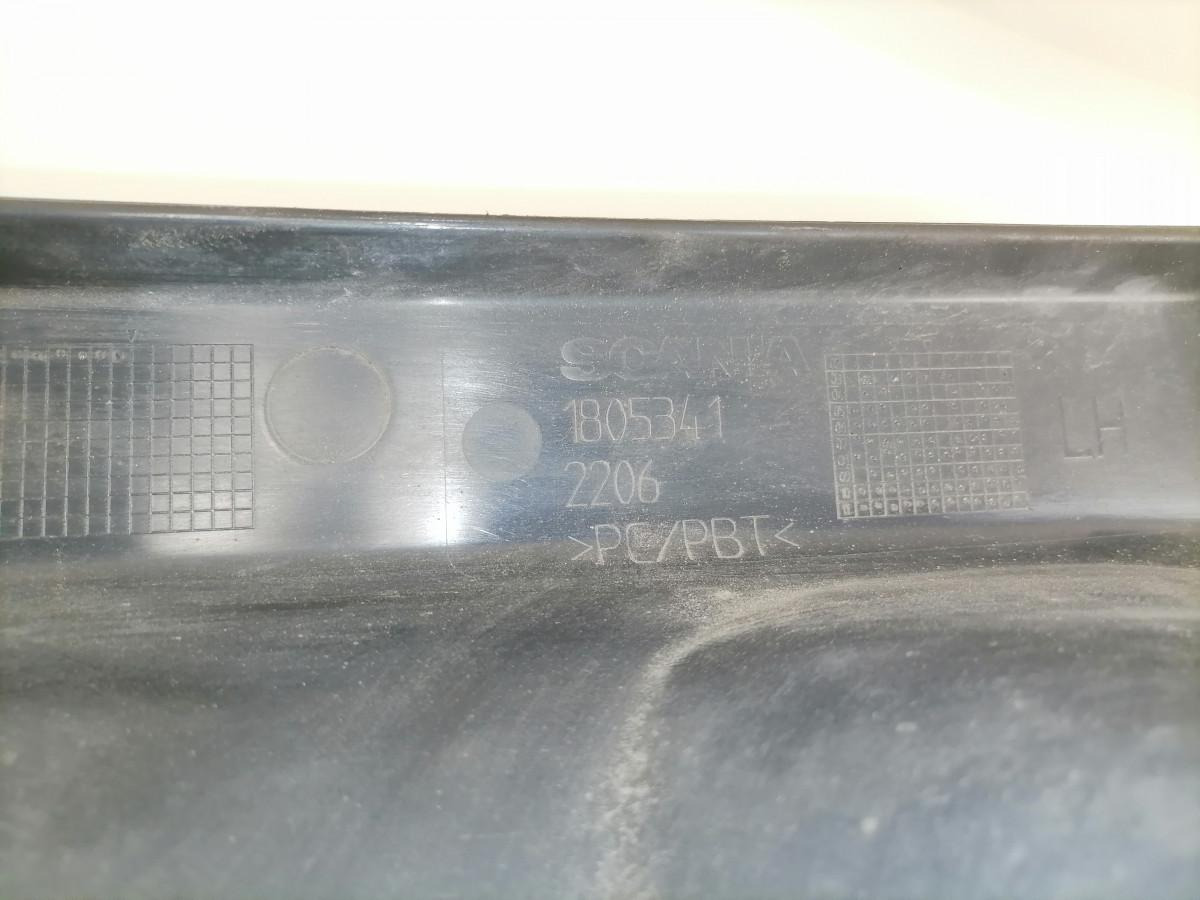 Scania Astmelaua plastik kate, ülemine vasak 1805341 - Schodík pre Nákladné auto: obrázok 4 Scania Astmelaua plastik kate, ülemine vasak 1805341 - Schodík pre Nákladné auto: obrázok 4