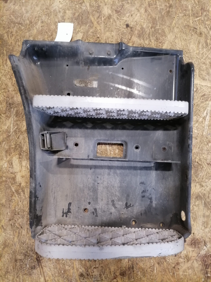 Scania Astmelaua u-plekk, parem 1854228 - Schodík pre Nákladné auto: obrázok 2 Scania Astmelaua u-plekk, parem 1854228 - Schodík pre Nákladné auto: obrázok 2