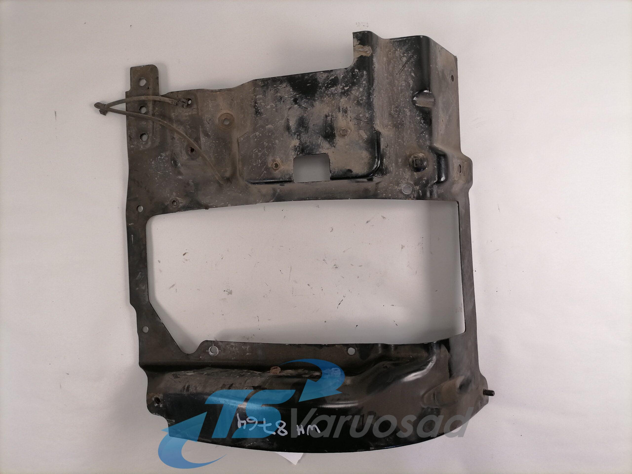 Scania Bracket 1727992 - Svetlo/ Osvetlenia pre Nákladné auto: obrázok 4 Scania Bracket 1727992 - Svetlo/ Osvetlenia pre Nákladné auto: obrázok 4