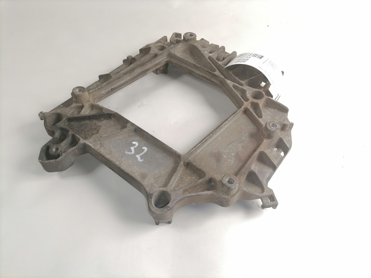 Scania Bracket 1791849 - Rám/ Podvozok pre Nákladné auto: obrázok 2 Scania Bracket 1791849 - Rám/ Podvozok pre Nákladné auto: obrázok 2