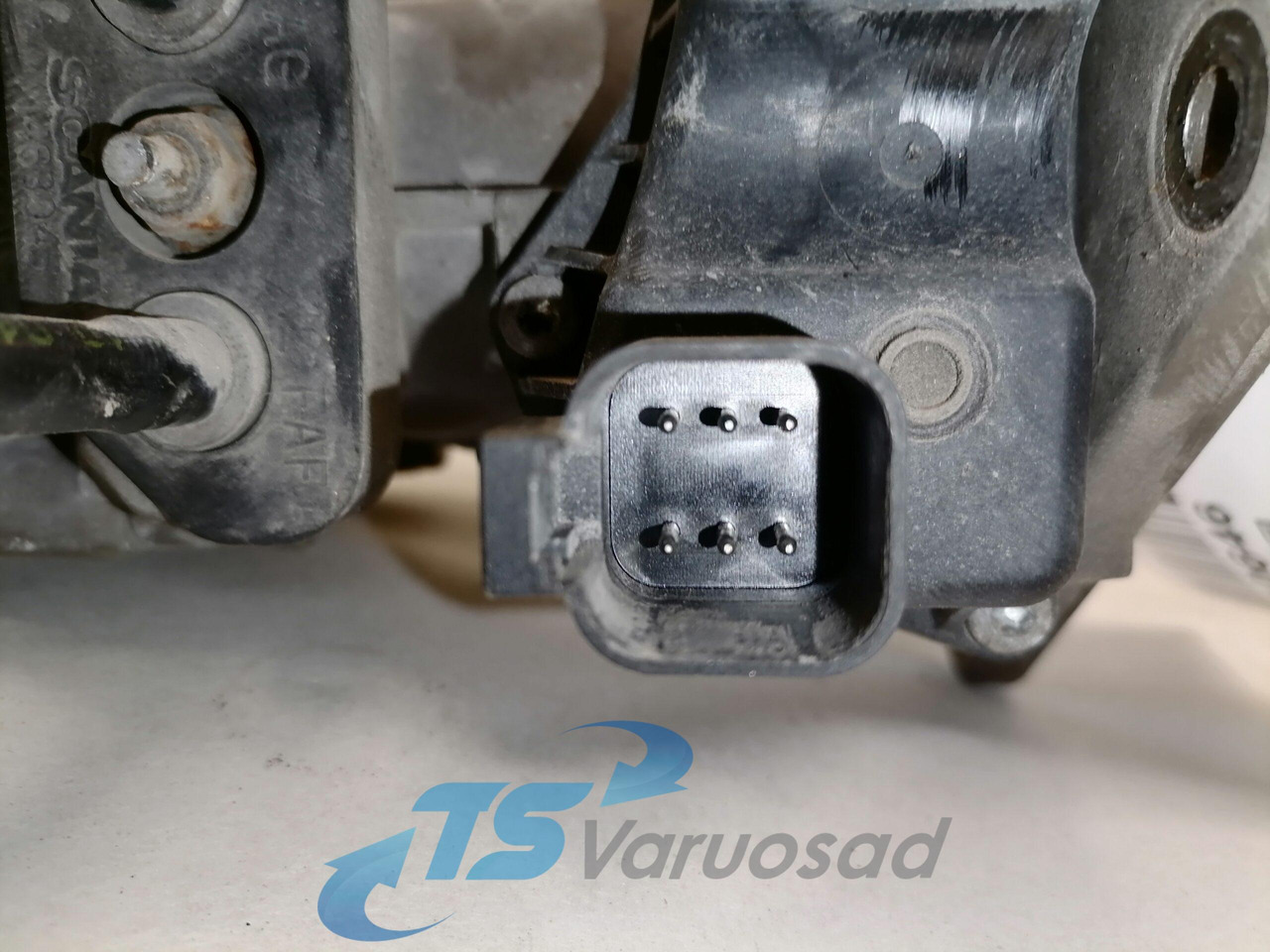 Scania Brake pressure control K044696 - Brzdový ventil pre Nákladné auto: obrázok 2 Scania Brake pressure control K044696 - Brzdový ventil pre Nákladné auto: obrázok 2