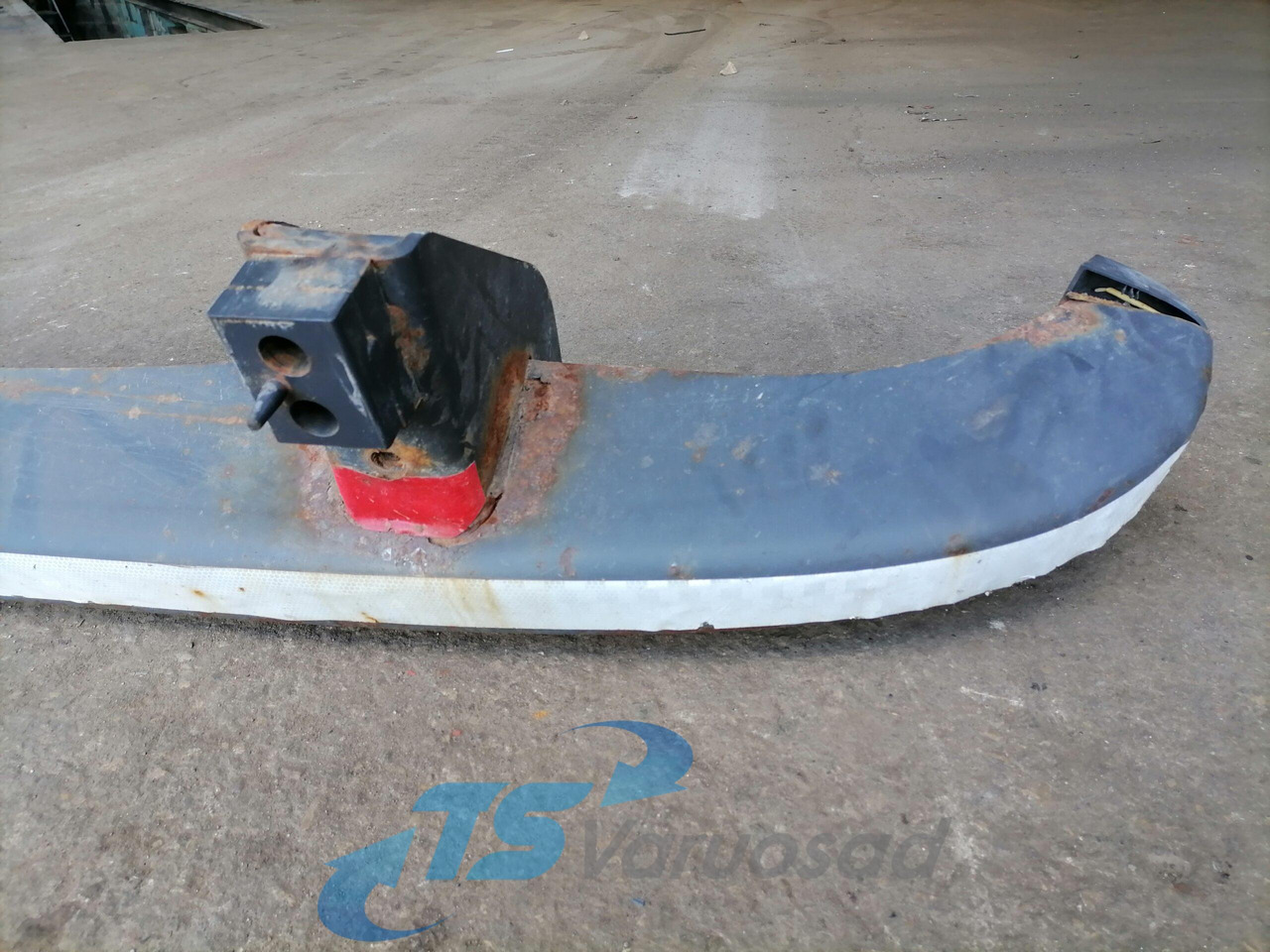 Scania Bumper 1853837 - Nárazník pre Nákladné auto: obrázok 4 Scania Bumper 1853837 - Nárazník pre Nákladné auto: obrázok 4