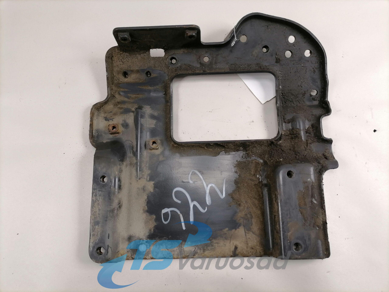Scania Bumper bracket 1923153 - Nárazník pre Nákladné auto: obrázok 2 Scania Bumper bracket 1923153 - Nárazník pre Nákladné auto: obrázok 2
