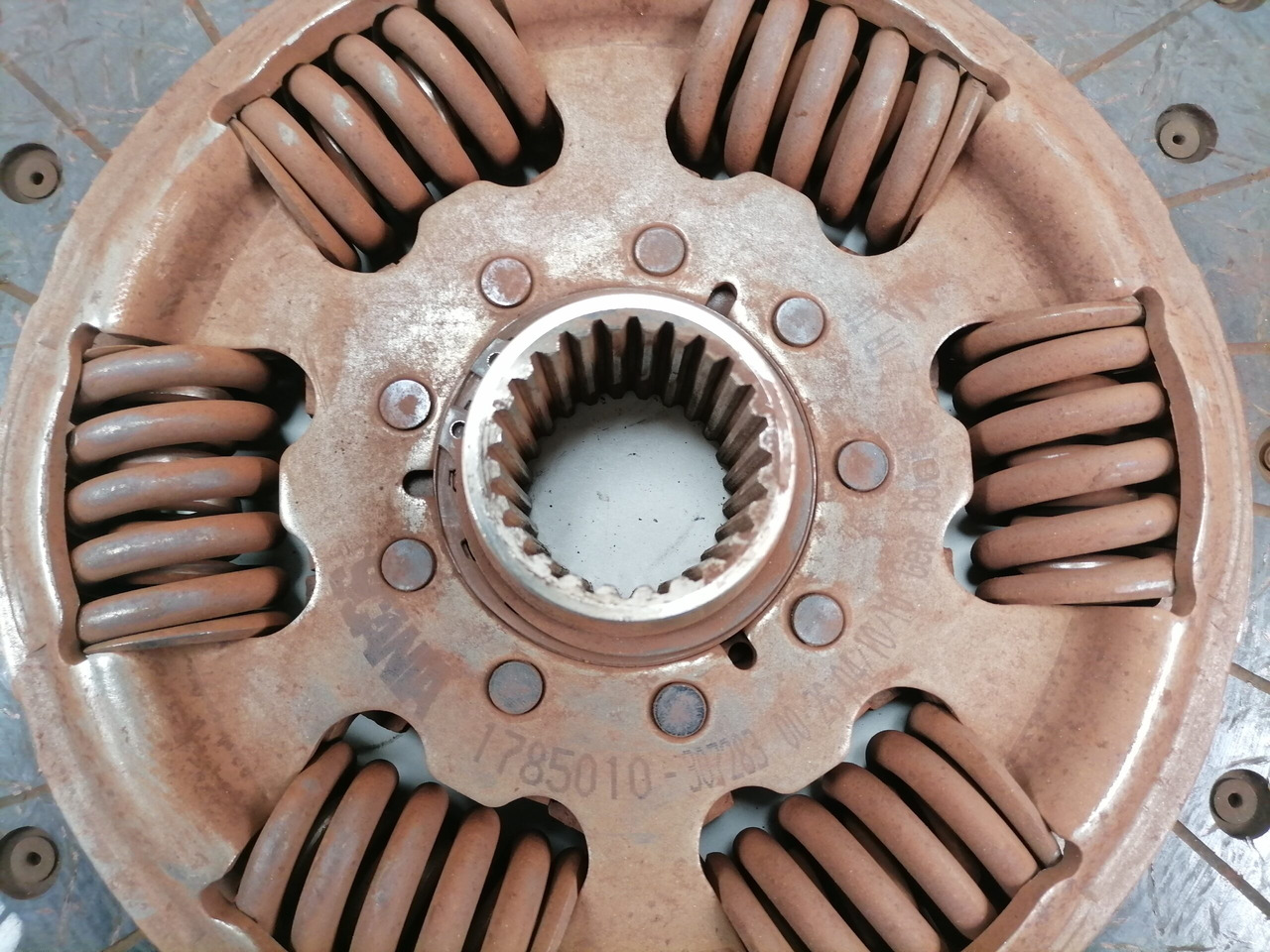 Scania Clutch disc 1785010 - Lamela spojky pre Nákladné auto: obrázok 3 Scania Clutch disc 1785010 - Lamela spojky pre Nákladné auto: obrázok 3