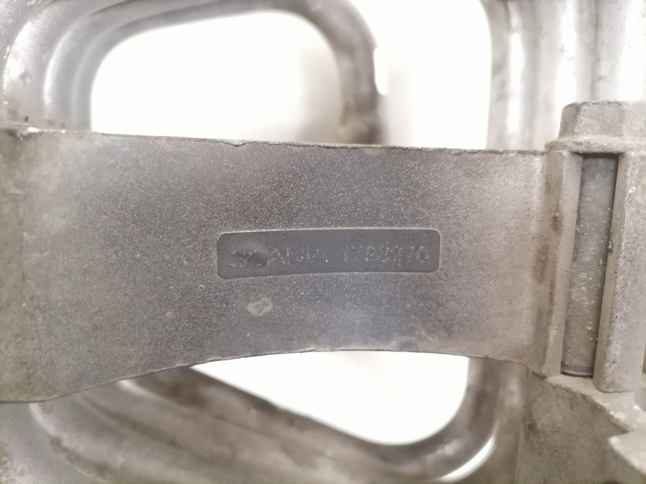 Scania Compressor air pipe 1798270 - Kompresor pre Nákladné auto: obrázok 3 Scania Compressor air pipe 1798270 - Kompresor pre Nákladné auto: obrázok 3