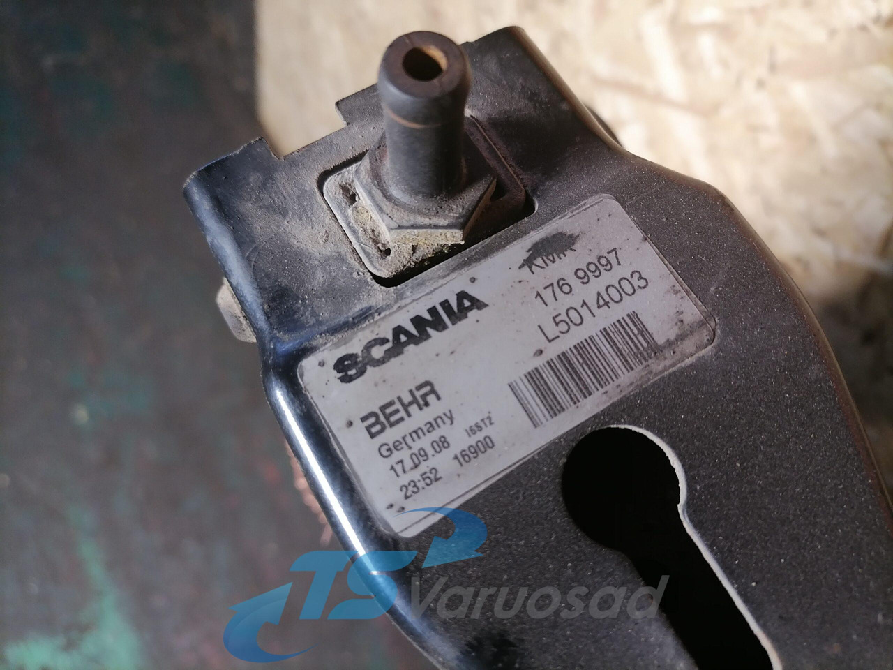 Scania Cooling radiator 1769997 - Chladič pre Nákladné auto: obrázok 3 Scania Cooling radiator 1769997 - Chladič pre Nákladné auto: obrázok 3