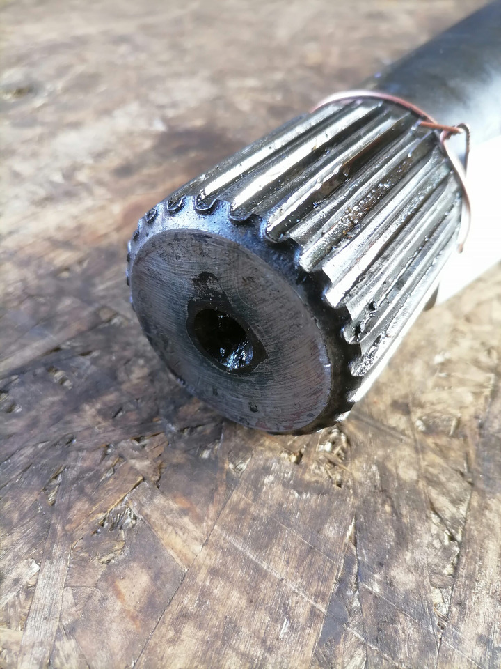 Scania Drive shaft 1761195 - Poloos pre Nákladné auto: obrázok 4 Scania Drive shaft 1761195 - Poloos pre Nákladné auto: obrázok 4