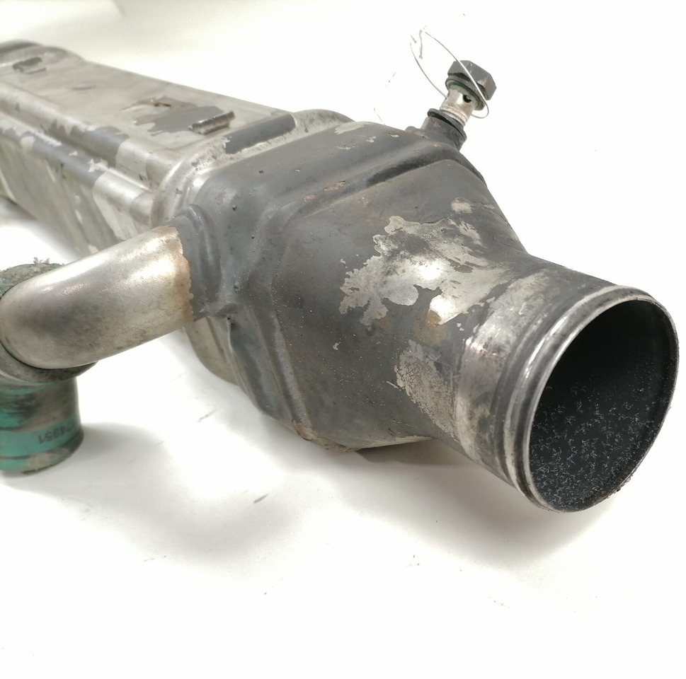 Scania EGR cooler 1795704 - EGR chladič pre Nákladné auto: obrázok 2 Scania EGR cooler 1795704 - EGR chladič pre Nákladné auto: obrázok 2