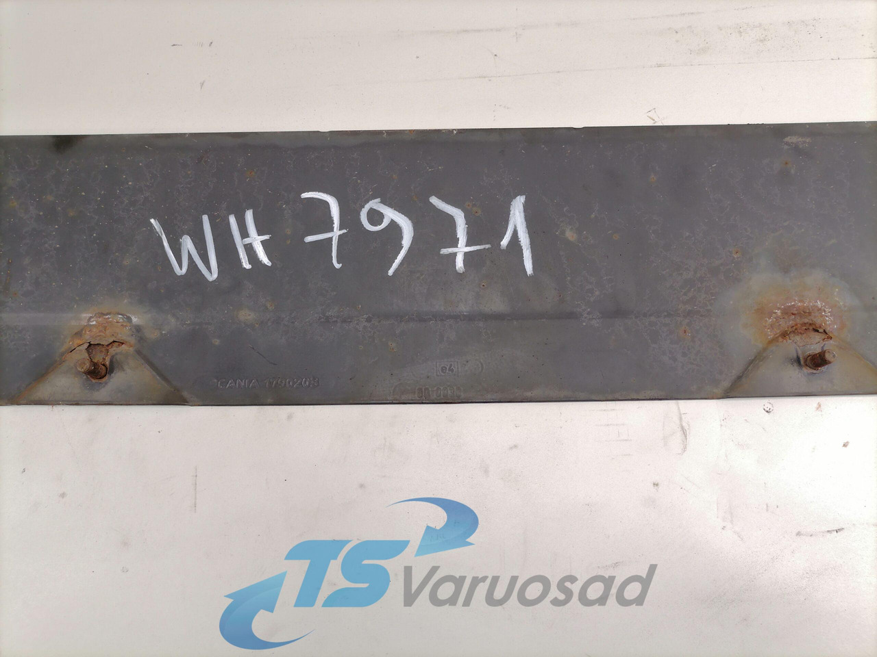 Scania Esikaitseraua plekk 1790203 - Nárazník pre Nákladné auto: obrázok 5 Scania Esikaitseraua plekk 1790203 - Nárazník pre Nákladné auto: obrázok 5