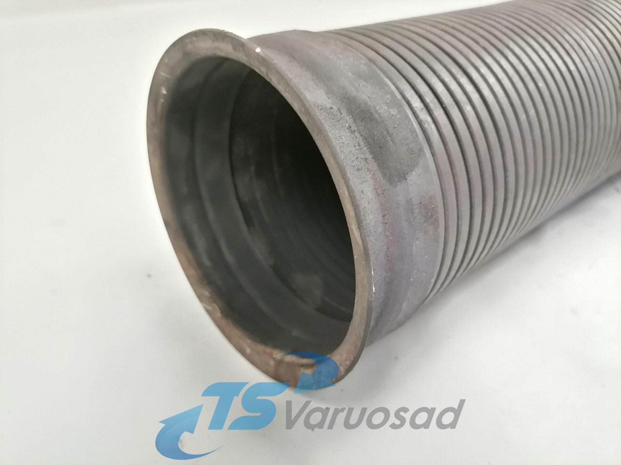 Scania Exhaust pipe 1545481 - Tlumič výfuku pre Nákladné auto: obrázok 3 Scania Exhaust pipe 1545481 - Tlumič výfuku pre Nákladné auto: obrázok 3