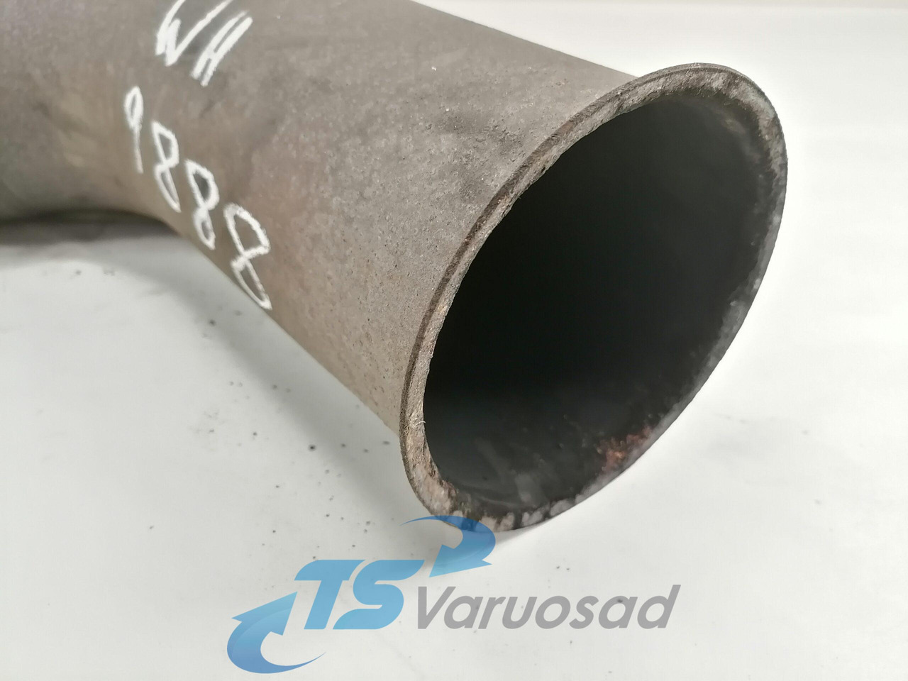 Scania Exhaust pipe 1545481 - Tlumič výfuku pre Nákladné auto: obrázok 2 Scania Exhaust pipe 1545481 - Tlumič výfuku pre Nákladné auto: obrázok 2