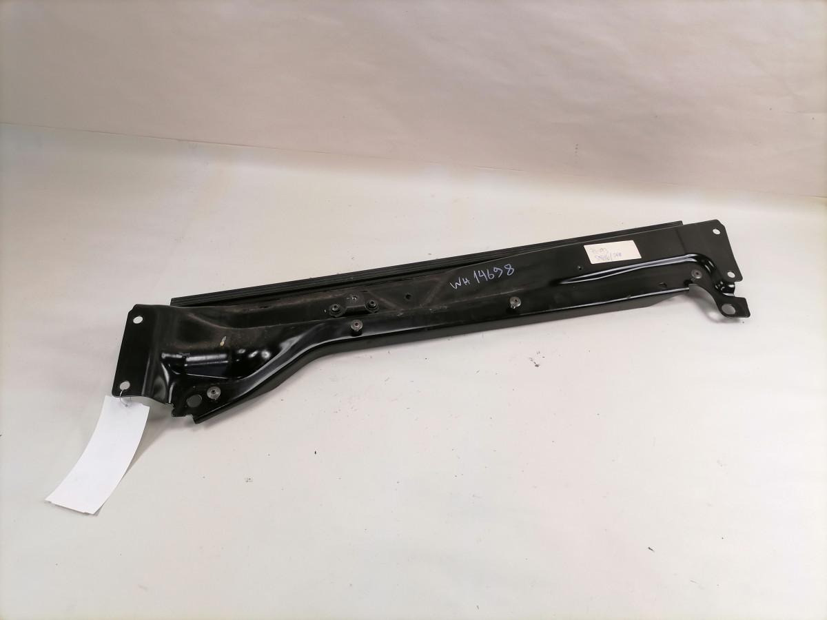 Scania Frame 2045008 - Dvere a diely pre Nákladné auto: obrázok 2 Scania Frame 2045008 - Dvere a diely pre Nákladné auto: obrázok 2