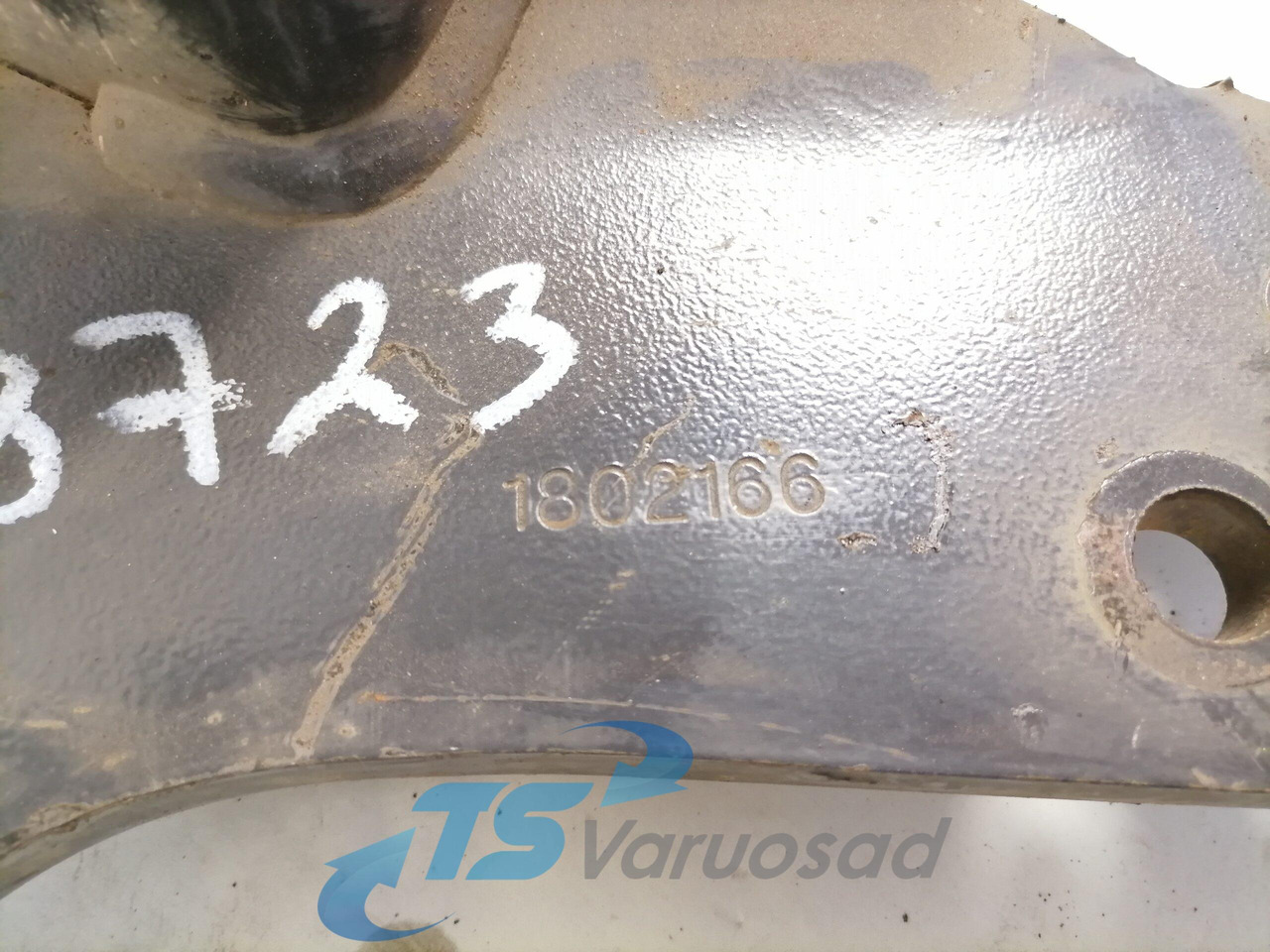 Scania Front bumper carrier 1802166 - Nárazník pre Nákladné auto: obrázok 3 Scania Front bumper carrier 1802166 - Nárazník pre Nákladné auto: obrázok 3