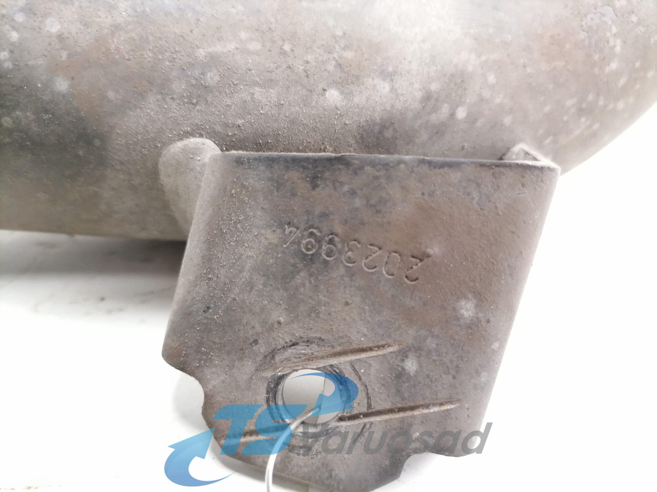 Scania Jahutusvedeliku toru, retarder 2023994 - Chladiaci systém pre Nákladné auto: obrázok 2 Scania Jahutusvedeliku toru, retarder 2023994 - Chladiaci systém pre Nákladné auto: obrázok 2