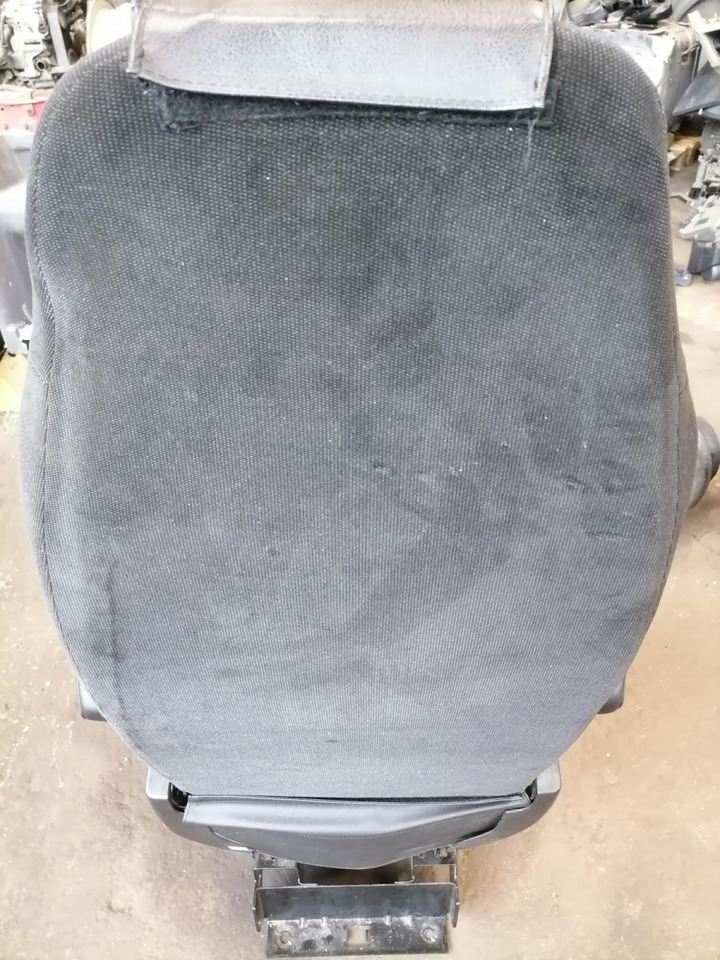 Scania Kaasreisija iste 2035826 - Sedadlo pre Nákladné auto: obrázok 5 Scania Kaasreisija iste 2035826 - Sedadlo pre Nákladné auto: obrázok 5