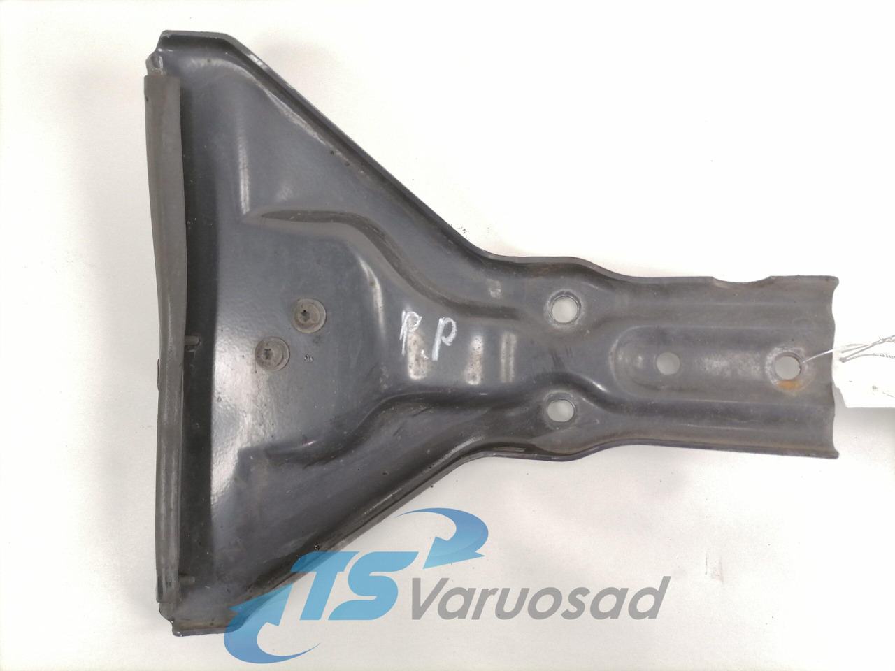 Scania Mudguard bracket 1377439 - Univerzálny diel pre Nákladné auto: obrázok 4 Scania Mudguard bracket 1377439 - Univerzálny diel pre Nákladné auto: obrázok 4