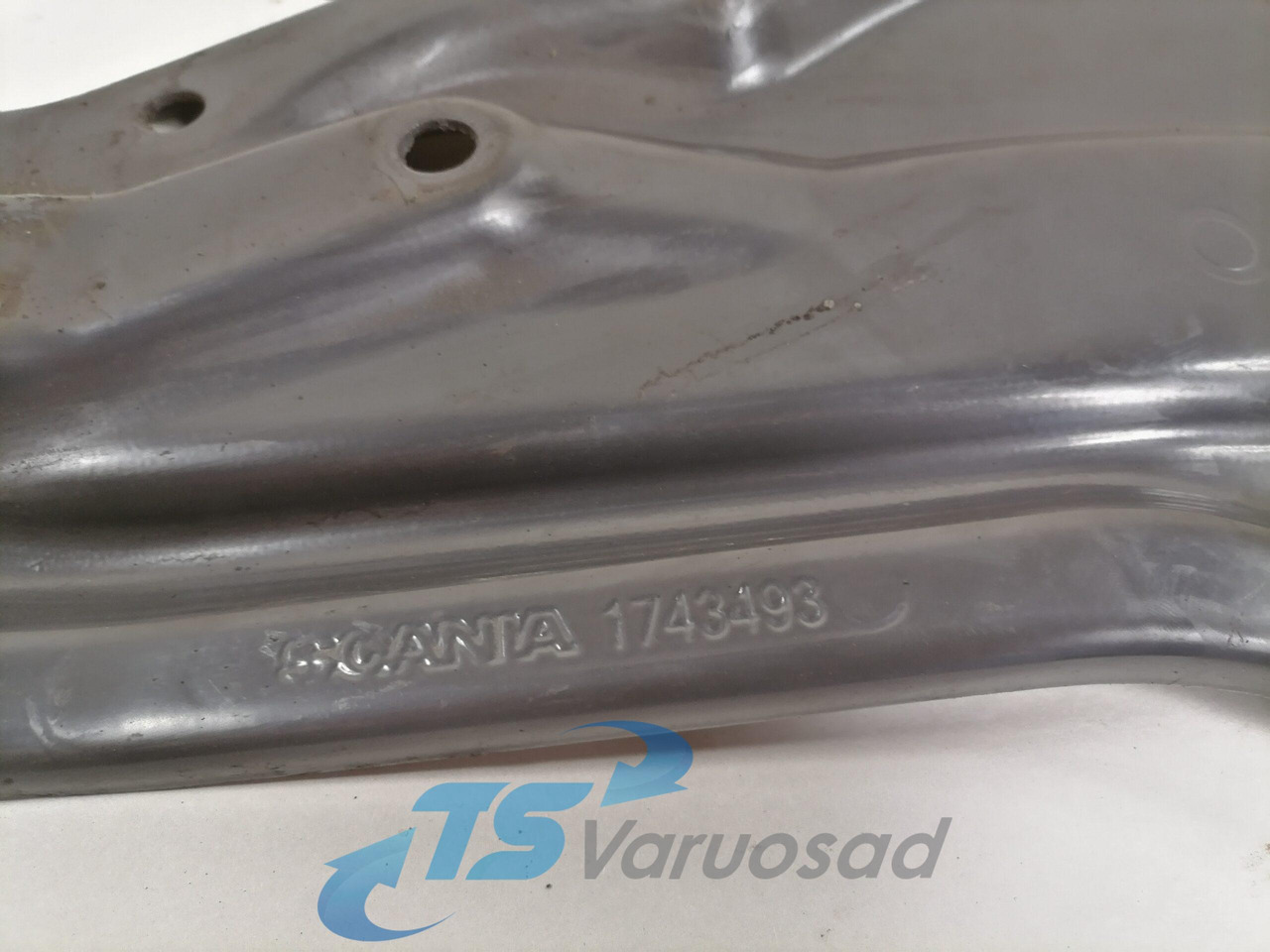 Scania Mudguard bracket 1743493 - Univerzálny diel pre Nákladné auto: obrázok 4 Scania Mudguard bracket 1743493 - Univerzálny diel pre Nákladné auto: obrázok 4