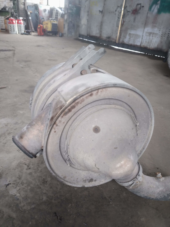Scania Muffler 1538681 - Tlumič výfuku pre Nákladné auto: obrázok 2 Scania Muffler 1538681 - Tlumič výfuku pre Nákladné auto: obrázok 2