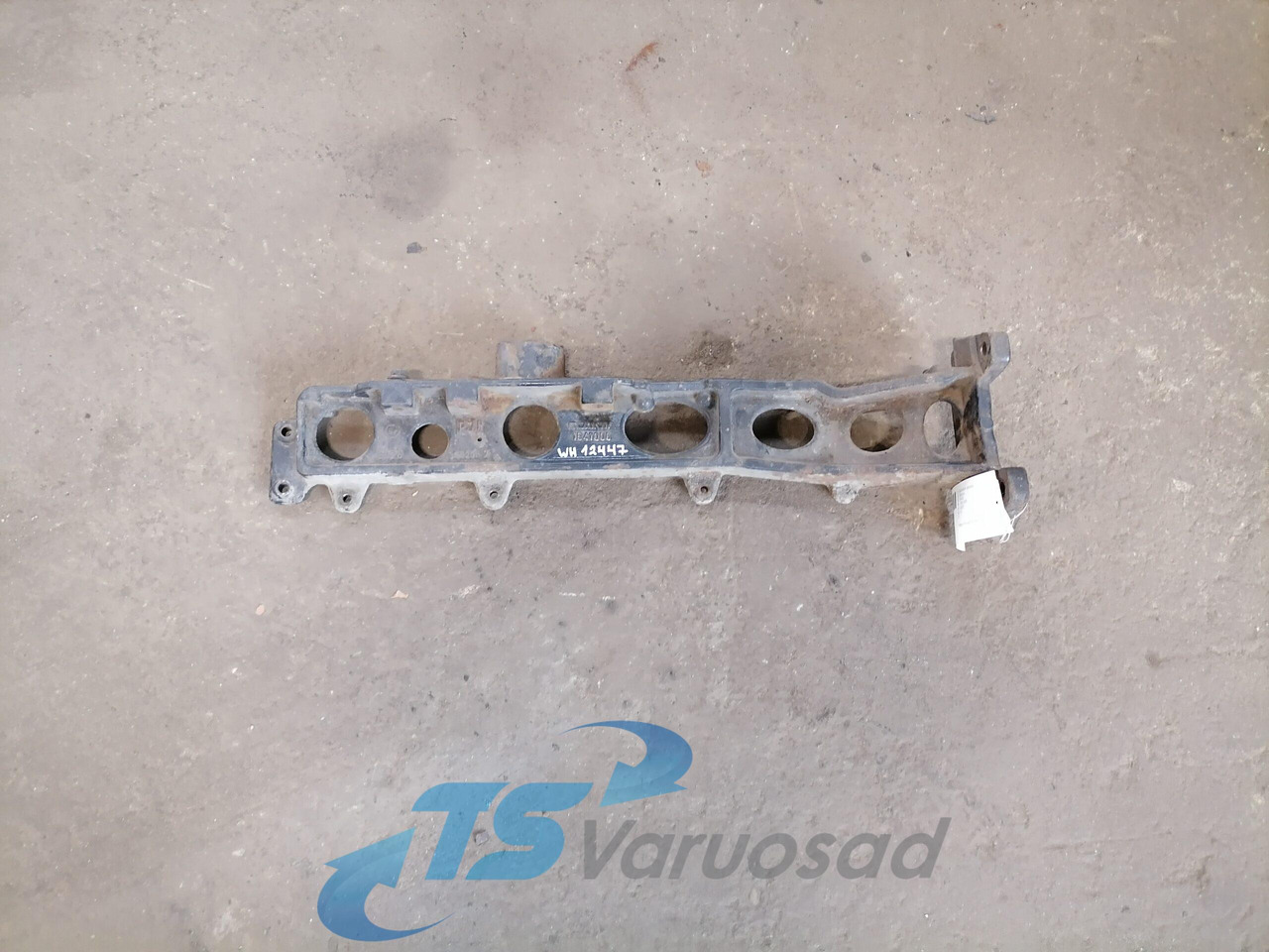 Scania Muffler carrier 1541006 - Tlumič výfuku pre Nákladné auto: obrázok 1 Scania Muffler carrier 1541006 - Tlumič výfuku pre Nákladné auto: obrázok 1