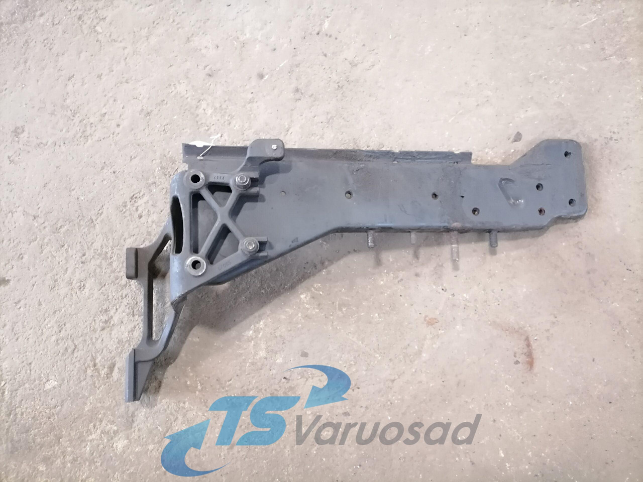 Scania Muffler carrier 1541019 - Tlumič výfuku pre Nákladné auto: obrázok 2 Scania Muffler carrier 1541019 - Tlumič výfuku pre Nákladné auto: obrázok 2