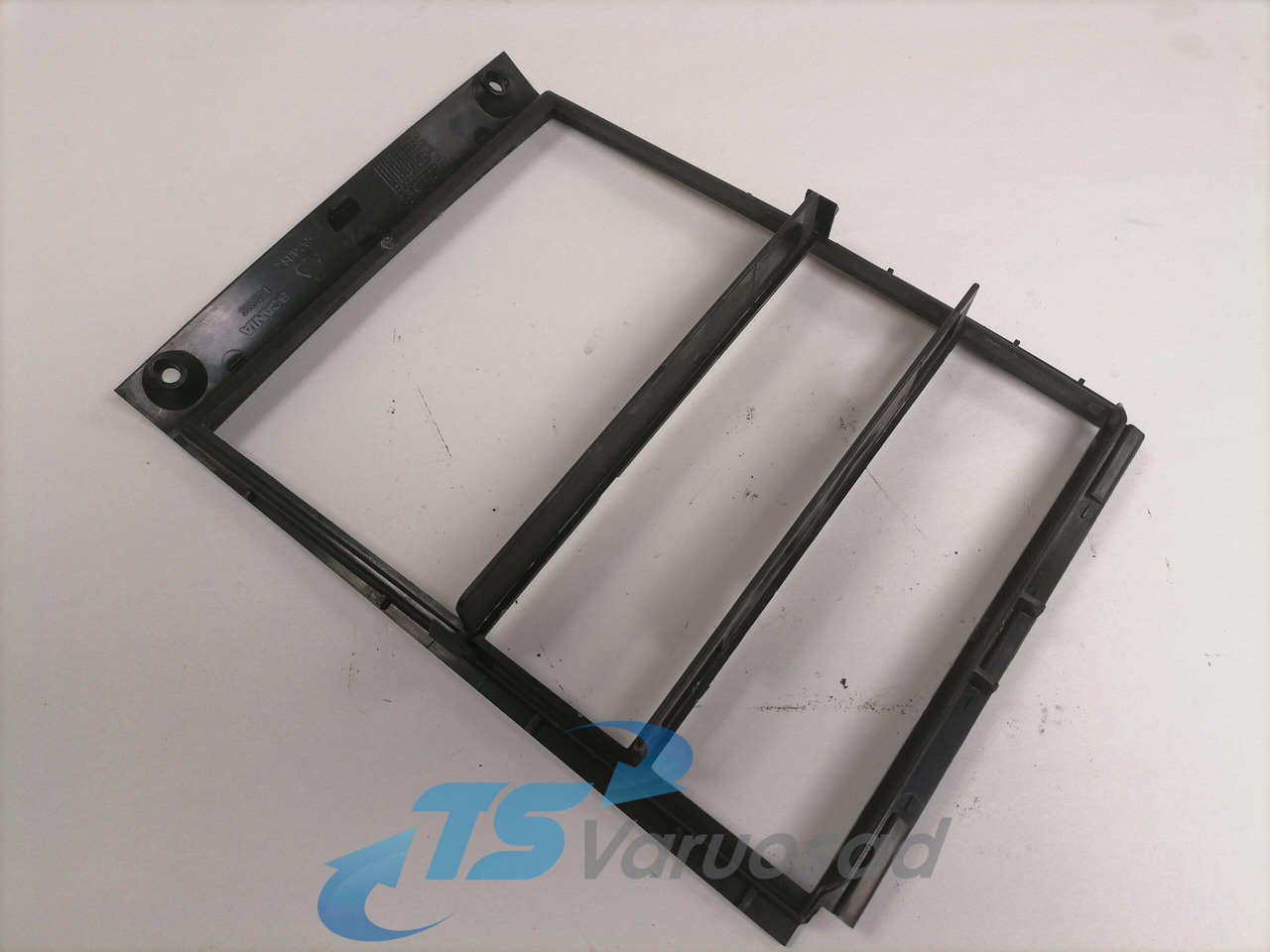 Scania Plastic cover 1425835 - Univerzálny diel pre Nákladné auto: obrázok 2 Scania Plastic cover 1425835 - Univerzálny diel pre Nákladné auto: obrázok 2