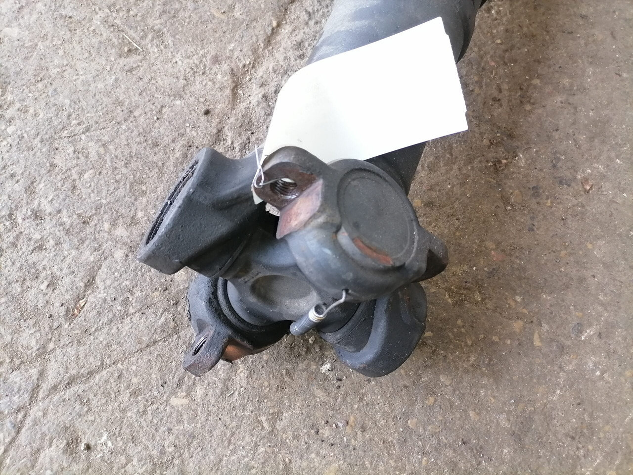 Scania Propeller shaft 1758616 - Kardan pre Nákladné auto: obrázok 3 Scania Propeller shaft 1758616 - Kardan pre Nákladné auto: obrázok 3