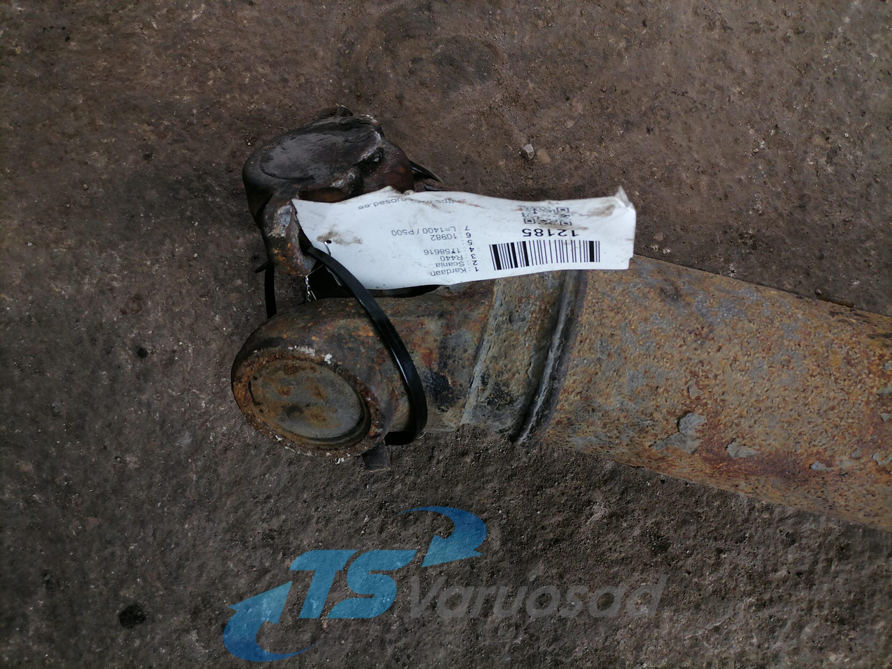 Scania Propeller shaft 1758616 - Kardan pre Nákladné auto: obrázok 2 Scania Propeller shaft 1758616 - Kardan pre Nákladné auto: obrázok 2