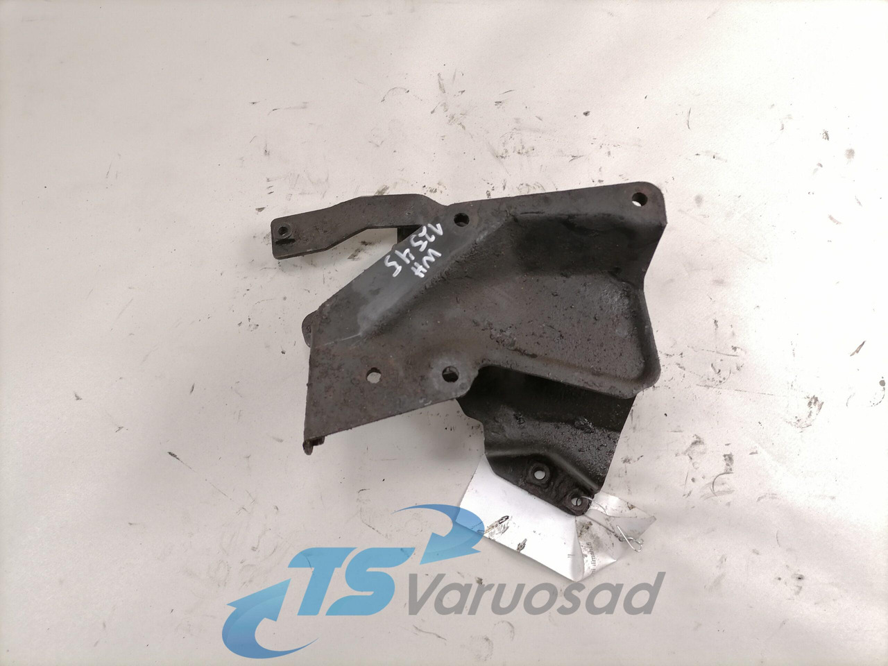 Scania Roolisüsteemi õlimahuti kandur 1369036 - Hadica riadenia pre Nákladné auto: obrázok 1 Scania Roolisüsteemi õlimahuti kandur 1369036 - Hadica riadenia pre Nákladné auto: obrázok 1