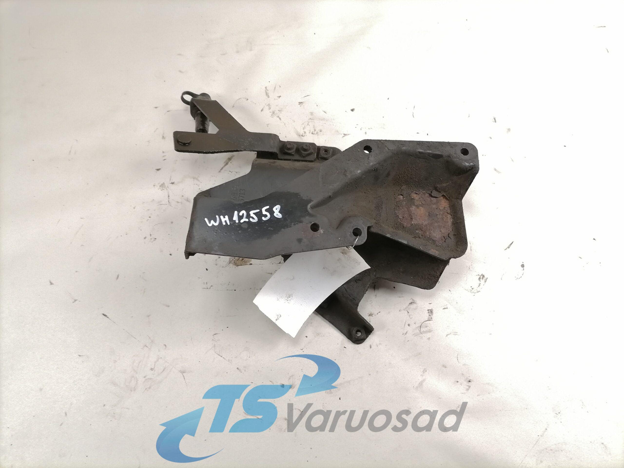 Scania Roolisüsteemi õlimahuti kandur 1446713 - Hadica riadenia pre Nákladné auto: obrázok 1 Scania Roolisüsteemi õlimahuti kandur 1446713 - Hadica riadenia pre Nákladné auto: obrázok 1