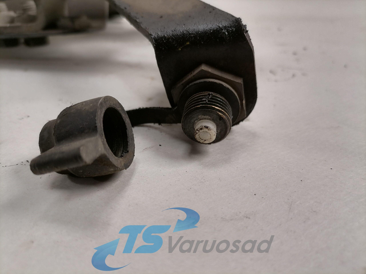 Scania Roolisüsteemi õlimahuti kandur 1446713 - Hadica riadenia pre Nákladné auto: obrázok 4 Scania Roolisüsteemi õlimahuti kandur 1446713 - Hadica riadenia pre Nákladné auto: obrázok 4
